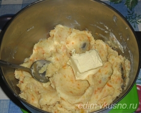 Картофельная запеканка со шпротами